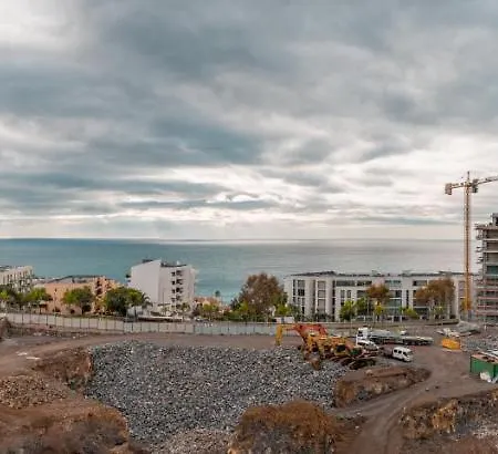 Monumental Palace * 푼샬