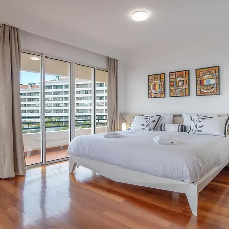 Monumental Palace 아파트 *