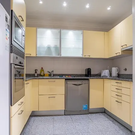 Monumental Palace 아파트 푼샬