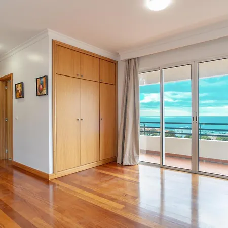 Monumental Palace Apartment Funchal (Madeira)