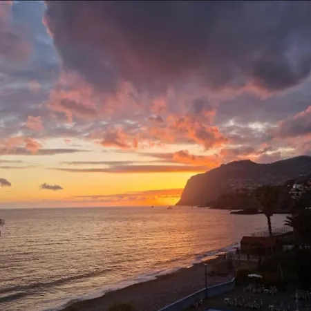 Monumental Palace Apartment