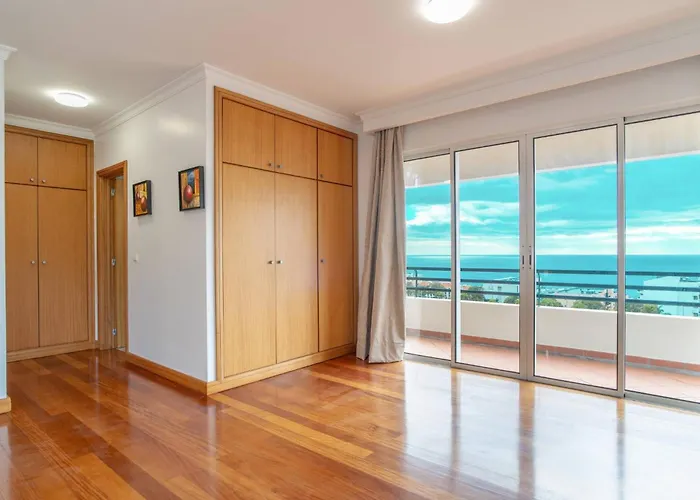 Monumental Palace Ferienhaus